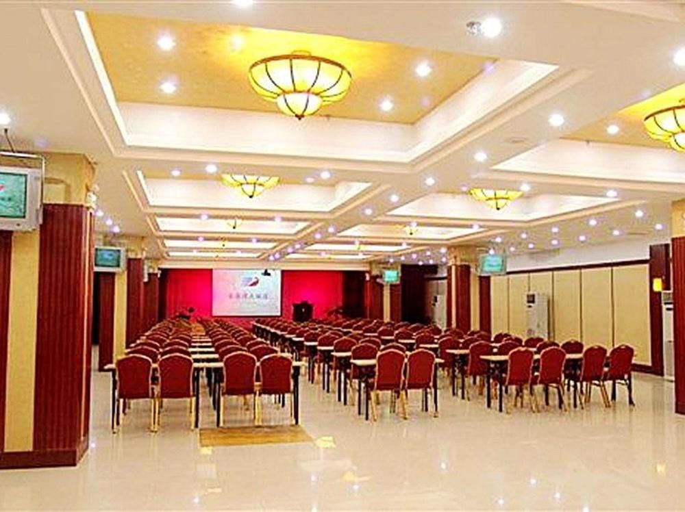 Jingangwan Hotel Yantai Eksteriør bilde